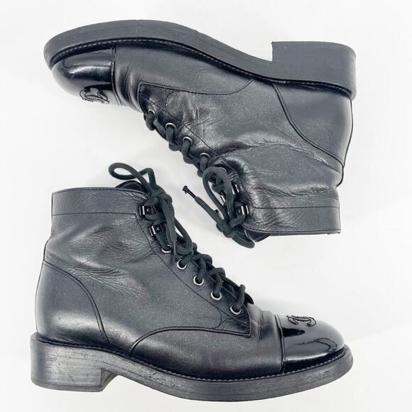 Chanel 2020 Interlocking CC Logo Black Glitter Patent Cap Toe Combat Boot EU 37 - Picture 3 of 16